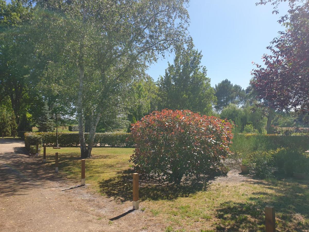 La Grange De Mombel Villa Losse ภายนอก รูปภาพ