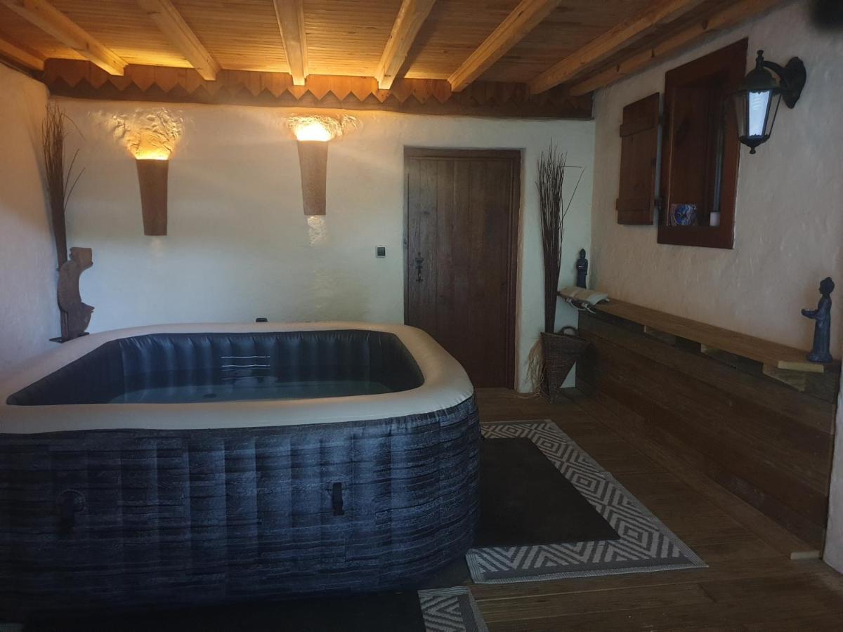 La Grange De Mombel Villa Losse ภายนอก รูปภาพ